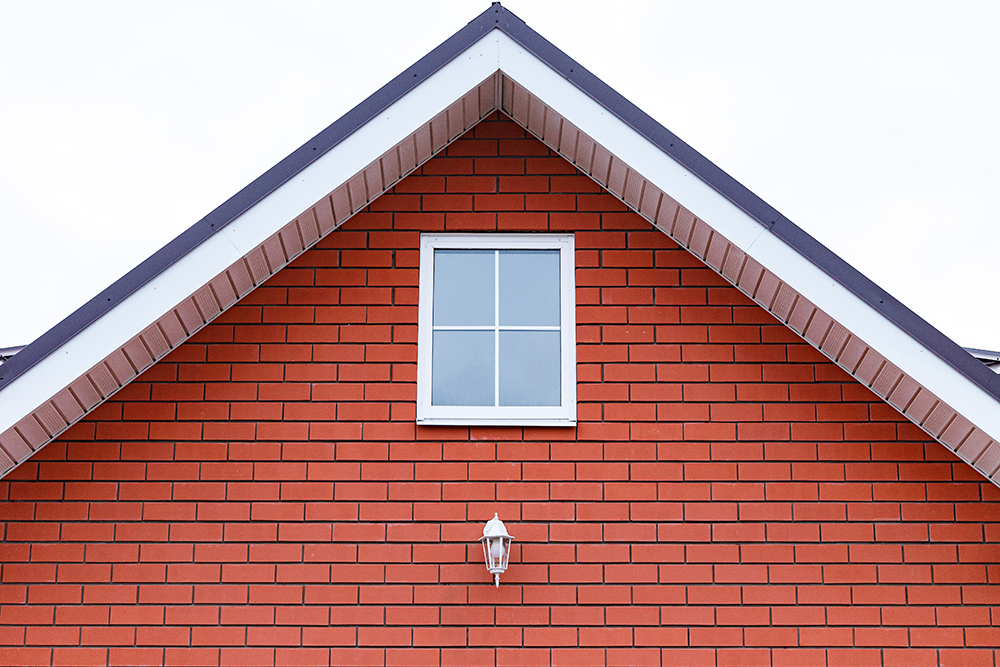 красный кирпич